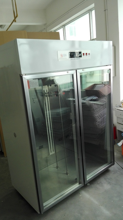 桂林医学院选用我司gycx-1250层析柜两台.jpg